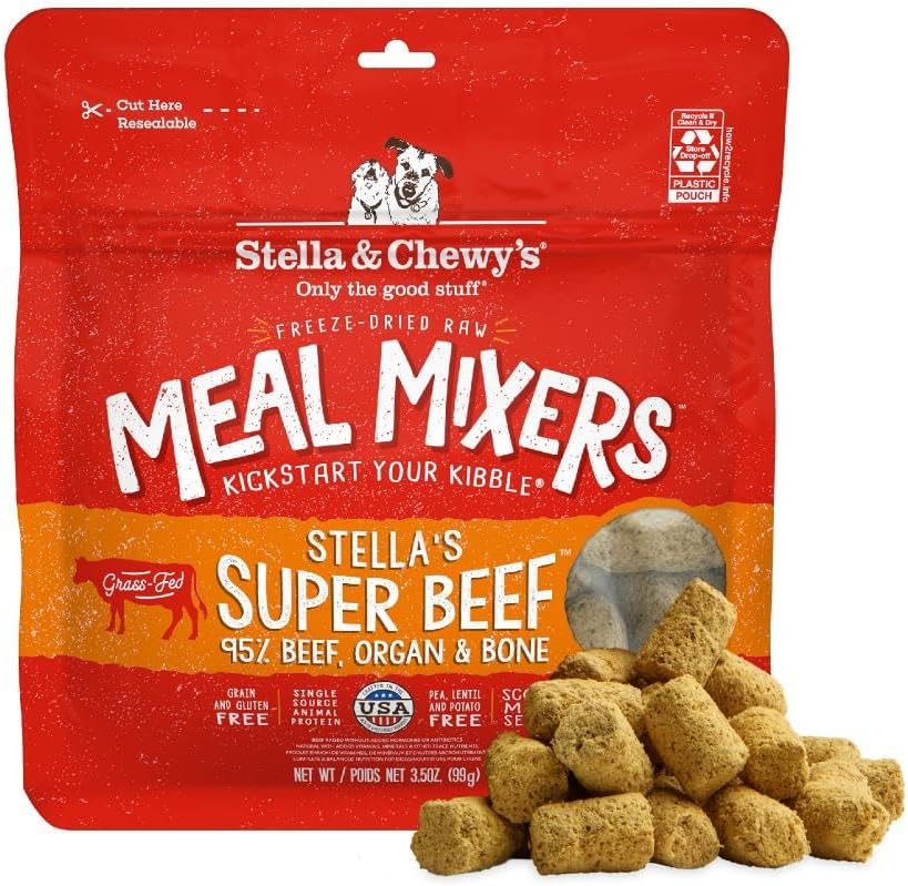 Freeze-dried beef dog food topper for picky eaters
